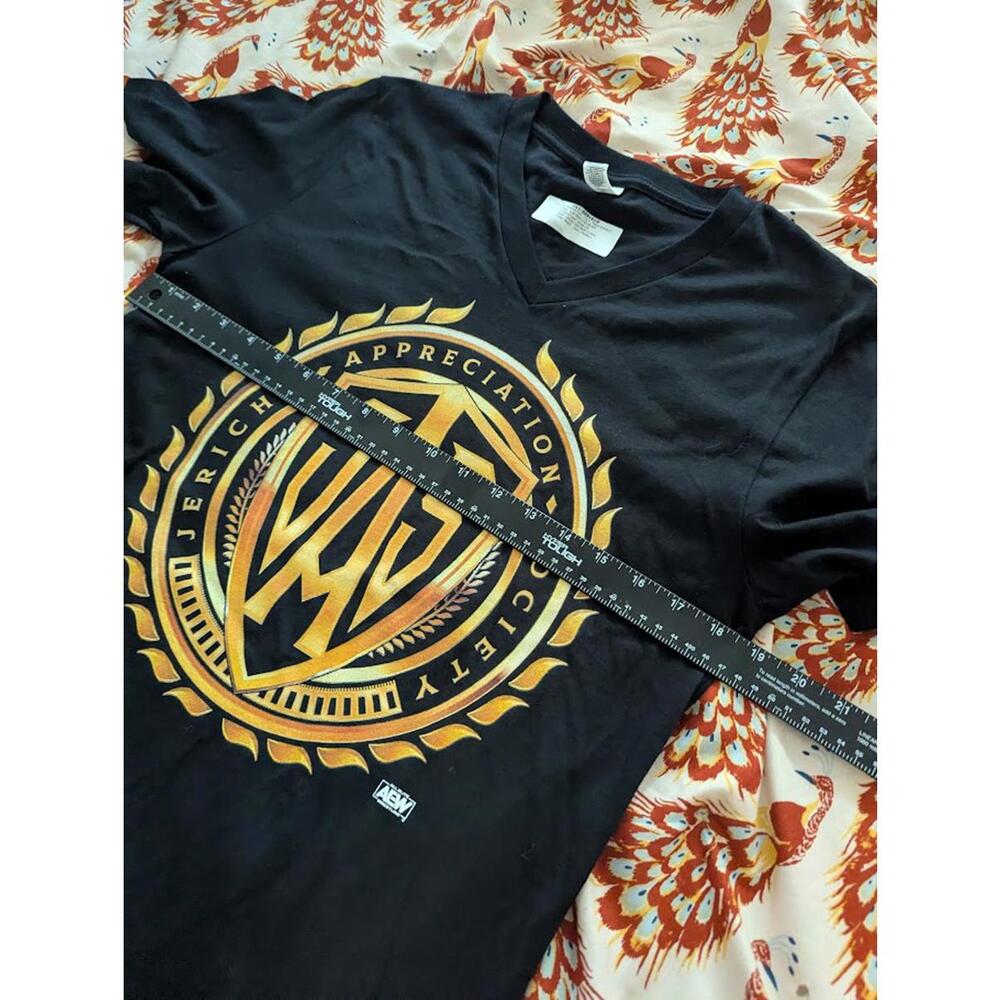New Jericho Appreciation Society AEW V-Neck Tee Medium Black Chris Jericho Y2J - Picture 5 of 6
